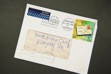 Surat di Singapura Dikirim...