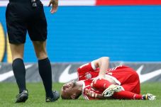 Ligamen Lutut Kiri Robek,...