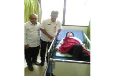 Prihatin, Orang Tua...