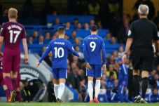 Morata Yakinkan Penggemar...