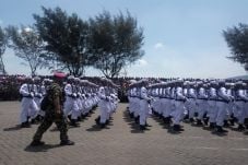 Demi Saksikan Perayaan...