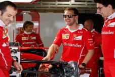 Sebastian Vettel Terhindar...