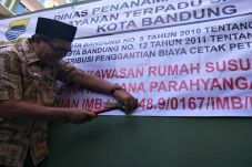 Langgar IMB, Wakil Wali...