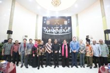 Danny Urai Konsep Sombere...