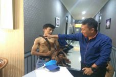Bawa Sajam, 27 Pelajar...