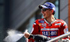 Lorenzo Bidik Kemenangan...