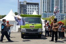 Hino Dutro Safety Driving...
