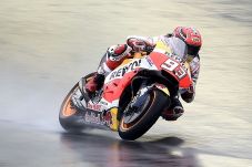 Terpelanting, Marc Marquez...