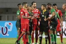 PS TNI Perpanjang Tren...