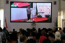 Demiz Sindir Emil: Kalau...