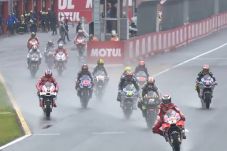 Marquez Tercepat di...