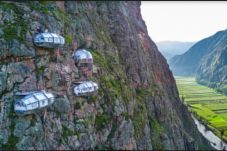 Wow, Hotel Ini Ada di...