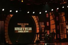 Roman dan Wulan Jadi...
