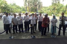 Diresmikan Darmin, Press...