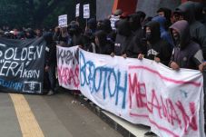 Ajukan 5 Tuntutan, Bobotoh...