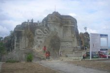 Jalan Menuju Candi Barong...