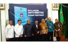 Pemprov Jabar Luncurkan...