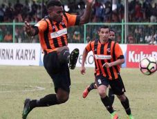 Gempur Persegres, Perseru...
