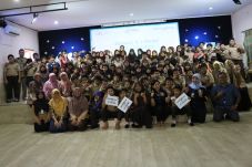 MNC Bank Sebarkan Semangat...