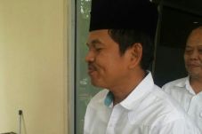Datangi Mapolda Jabar,...