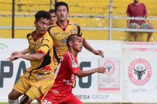 Posisi Semen Padang...