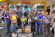 Yamaha Lelang VixionR_1...