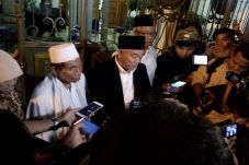 Khofifah Kerucutkan...