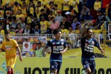 Tren Buruk Arema Berlanjut...