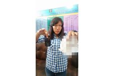 Cara Edan Wanita Ini...