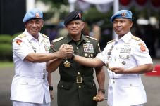 Maaf AS dan 4 Kejanggalan...