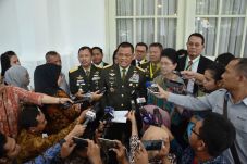 Panglima TNI: Saya Bersahabat...