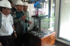 TNI-Polri Impor Senjata,...