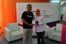 PT Pos Indonesia Resmikan...