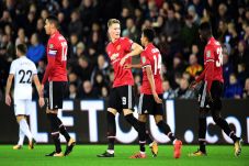 Babak I: United Unggul...