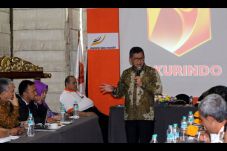 Sekjen PDIP Minta Akurindo...