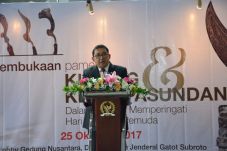 Peringati Sumpah Pemuda,...