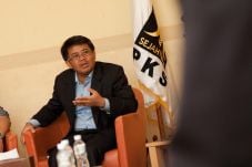 Soal Revisi UU Ormas,...