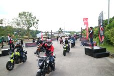 Penggemar Big Bike Honda...