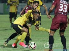 PSM Makassar Puncaki...