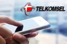 Telkomsel Hadirkan Solusi...