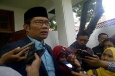 Ridwan Kamil Tunggu...