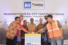 Investor Asing Bangun...