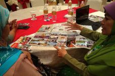 Warga Brunei Ingin ke...