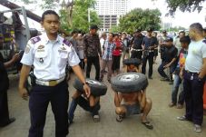 Tertangkap Preteli Ban...