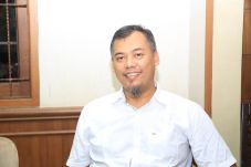 Generasi Muda Harus...