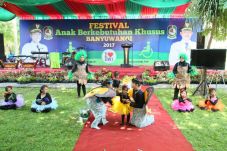 Banyuwangi Gelar Festival...