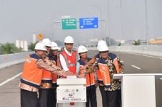 Tarif Masih Dibahas,...