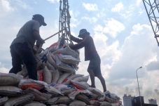 Swasta Bisa Kelola TKBM...