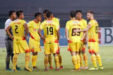 Imbang, Mitra Kukar...