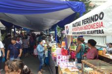Bantu Sediakan Bahan...